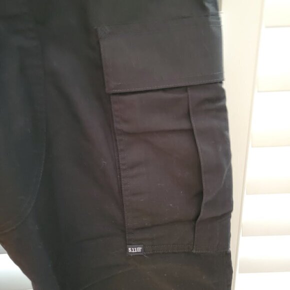 5.11 Tactical Series Tac 105C Rip Stop Cargo Pants with Elastic Waist (31.5-35) - Picture 9 of 11